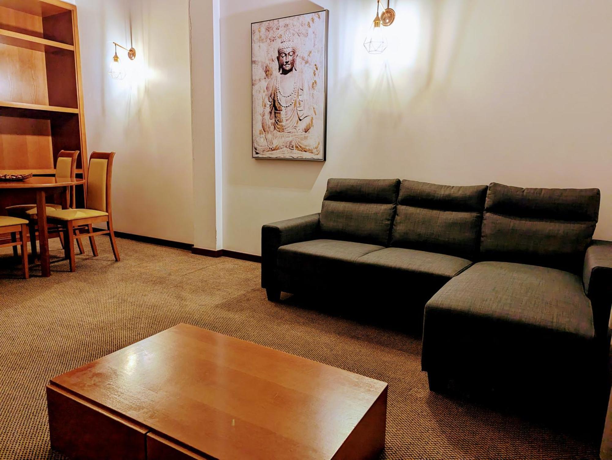 Hotel La Fontaine Эшмориш Экстерьер фото